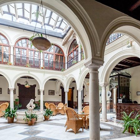 Palacio Marques De La Gomera Osuna Extérieur photo