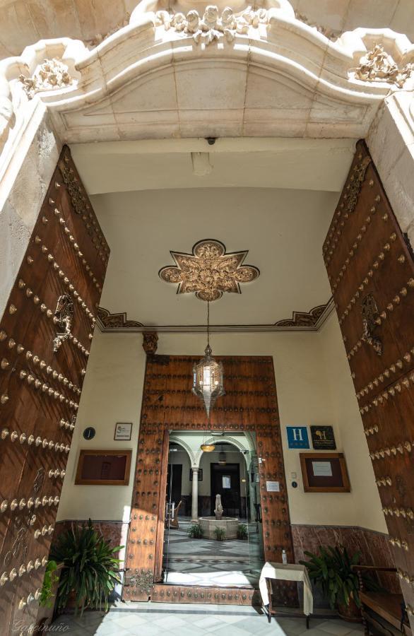 Palacio Marques De La Gomera Osuna Extérieur photo