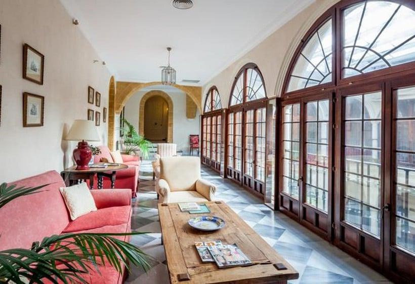 Palacio Marques De La Gomera Osuna Extérieur photo
