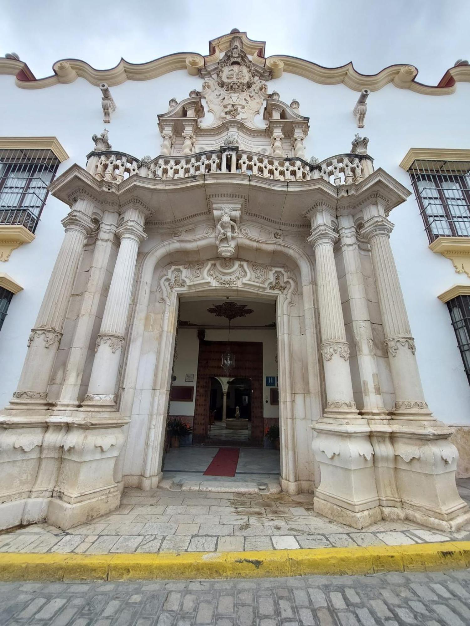Palacio Marques De La Gomera Osuna Extérieur photo